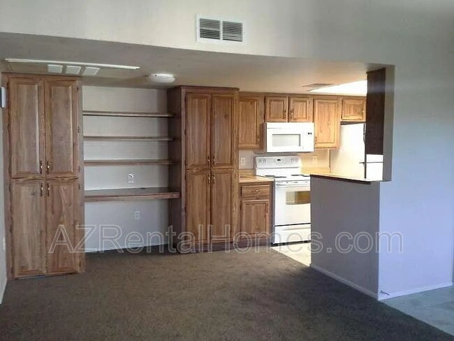 Photo - 461 W Holmes Ave Apartment