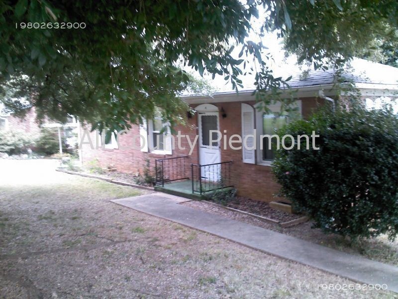 Primary Photo - 6 Oklahoma Street