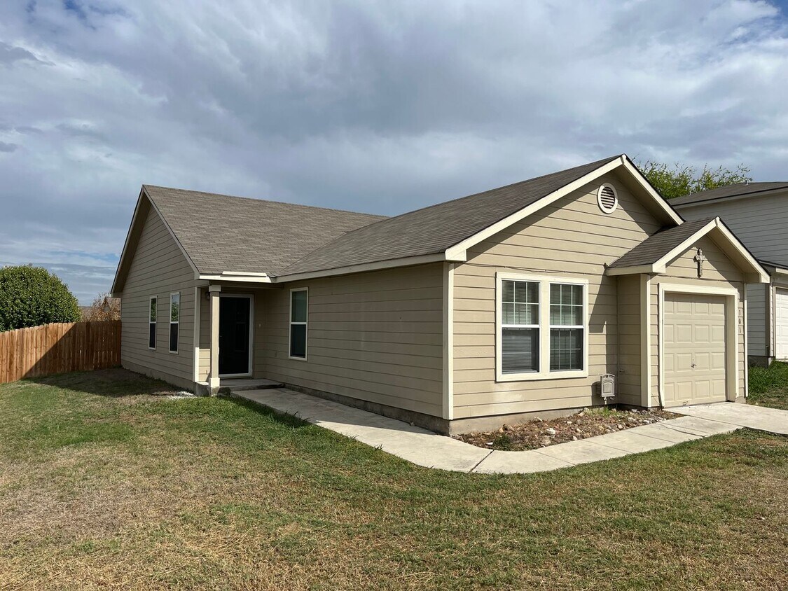 101 Cypress Willow, Cibolo, TX. 78108 House Rental in Cibolo, TX