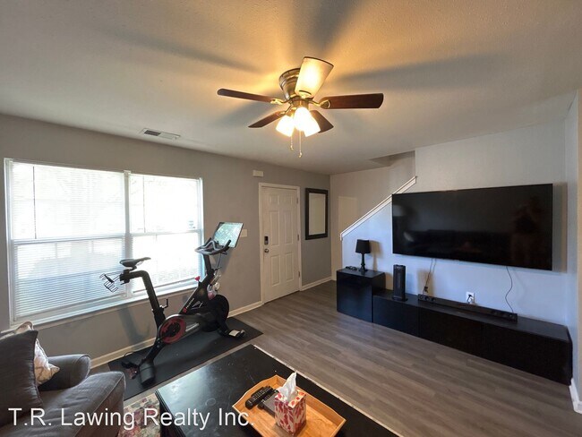 Foto del edificio - 3 br, 2.5 bath House - 5210 Biederbeck Drive