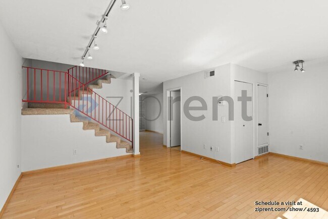 Foto del edificio - 11051 Firethorne Dr