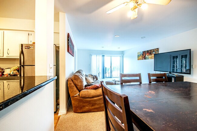 Foto del edificio - 10389 Dearlove Rd