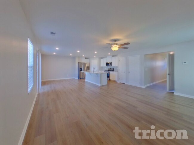 Building Photo - 1715 Southwold Ln