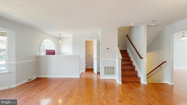 Foto del edificio - 4340 Meadow Mills Rd