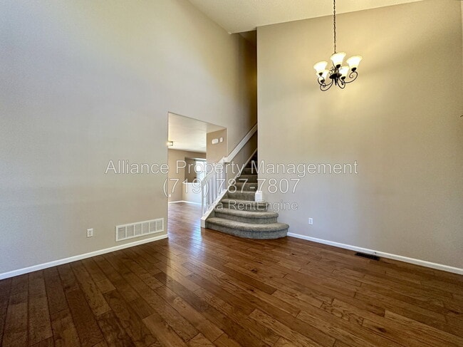Photo - 965 Piros Drive House