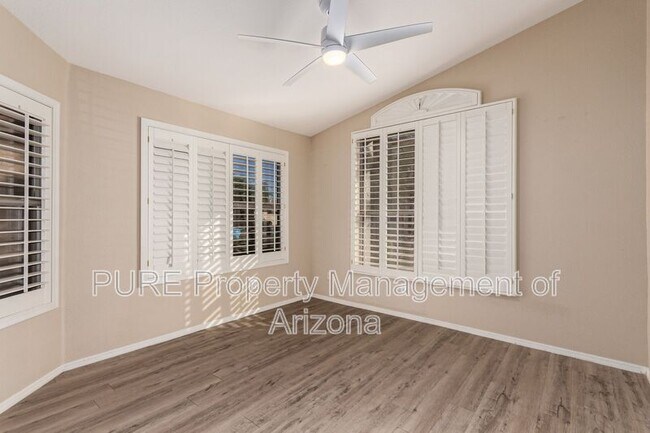 Foto del edificio - 4708 E Gatewood Rd