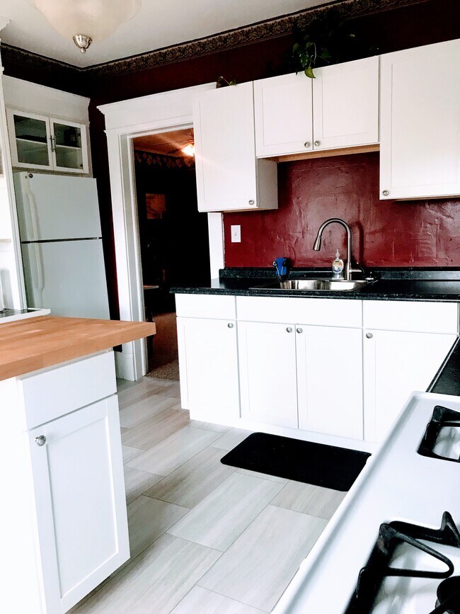 Foto del edificio - 113 Curtis Place