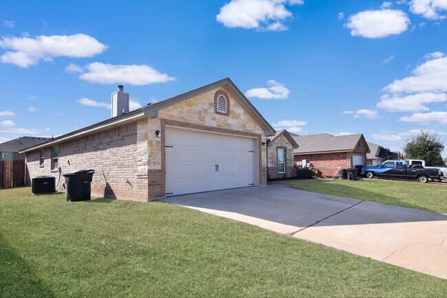 Foto del edificio - 2606 Montague County Dr