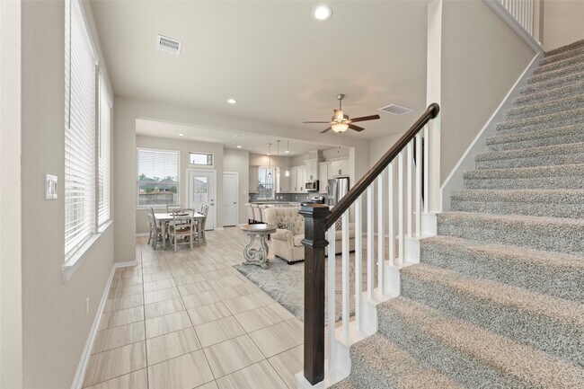 Foto del edificio - 1607 Rustling Creek Dr