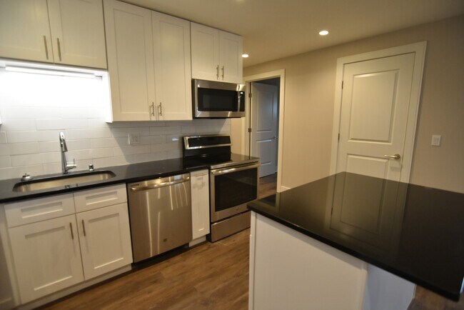 Foto del edificio - 3844 N Broadway