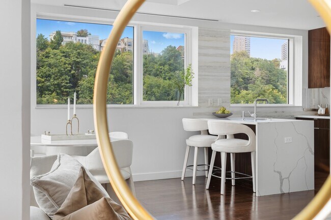 Foto del edificio - 800 AVENUE AT Port