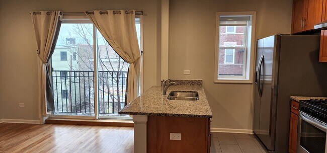 Foto del edificio - 219 W 23rd St