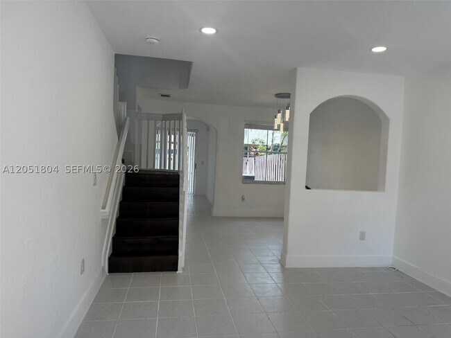 Building Photo - 3873 SW 171st Terrace