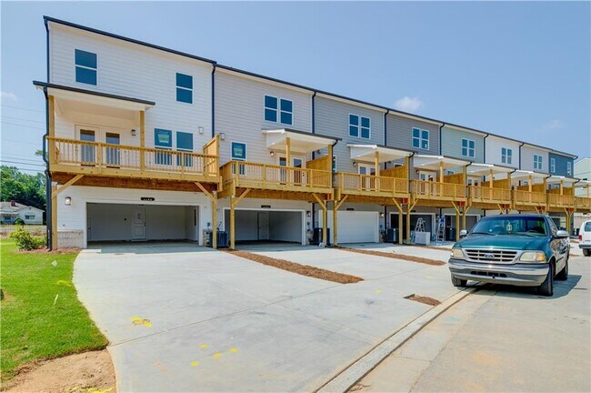 Foto del edificio - 1258 May Elm Ln