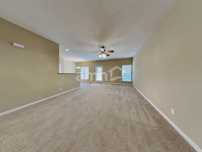 Building Photo - 1248 Scarlett Drive