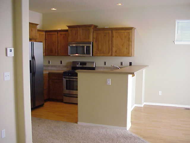Building Photo - VIDEOTOUR: This Home Will Catch Your Heart...