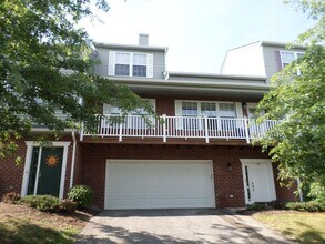 Building Photo - 420 Oak Tree Blvd NW