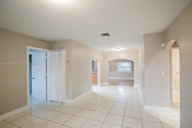 Building Photo - 630 NW 67th Terrace