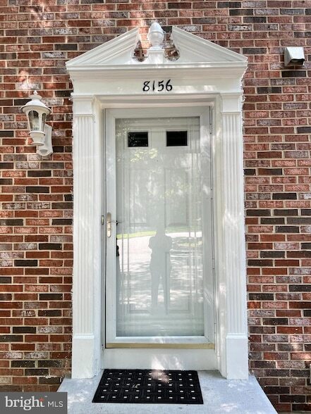 Building Photo - 8156 Dark Den Cir