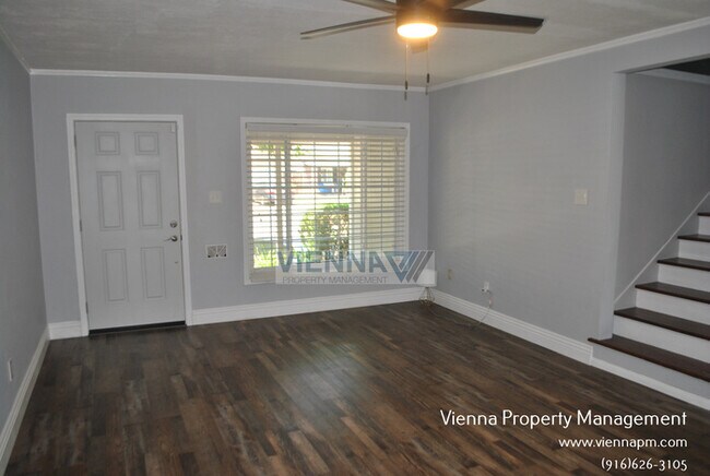 Photo - 3401 57th St House