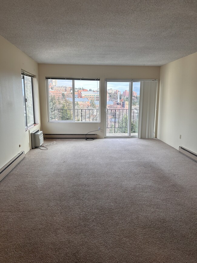 Building Photo - College Hill Apartments