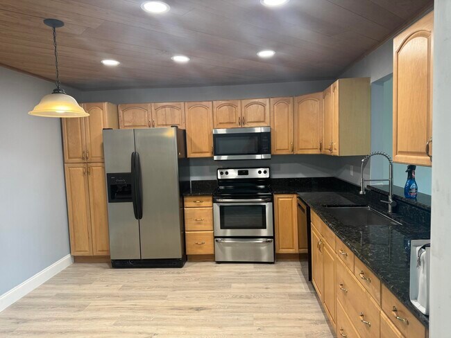 Foto del edificio - 5088 Thyme Dr