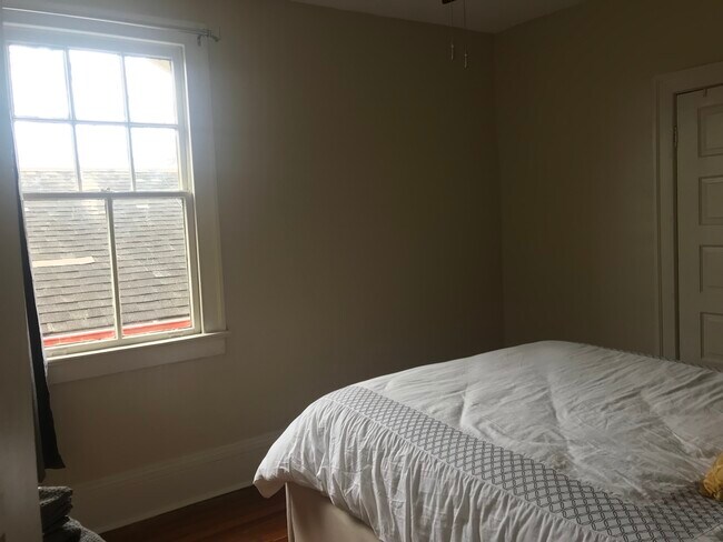 Bedroom - 4436 General Pershing St