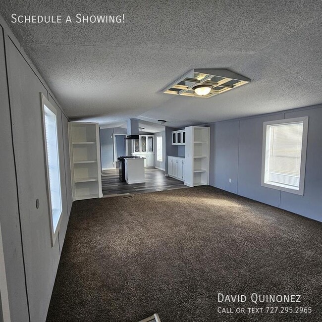 Building Photo - 2737 W Washington Center Rd