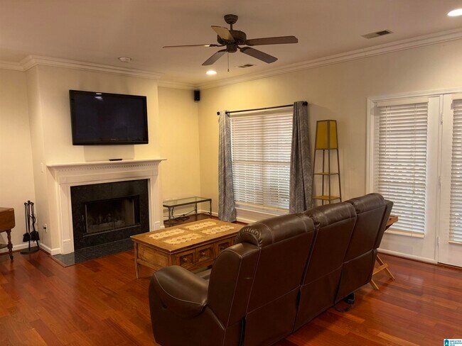 Foto del edificio - 805 Narrows Point Dr