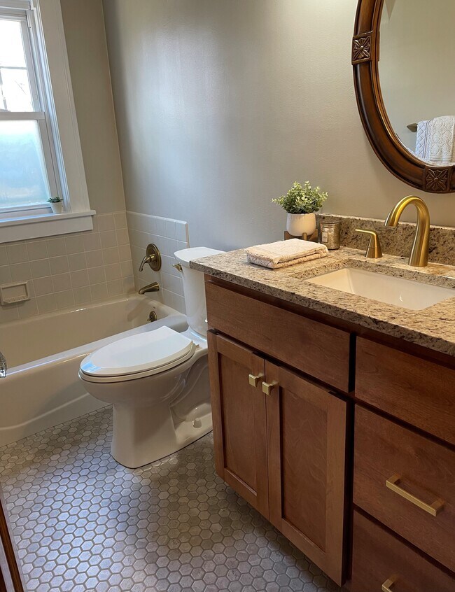 1st Floor Bath with Granite and Custom Cabinets - 2915 16th Ave