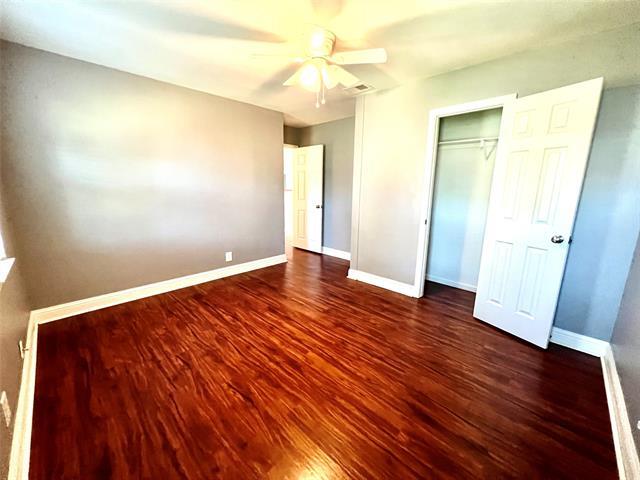 Foto del edificio - 3225 N Loy Lake Rd