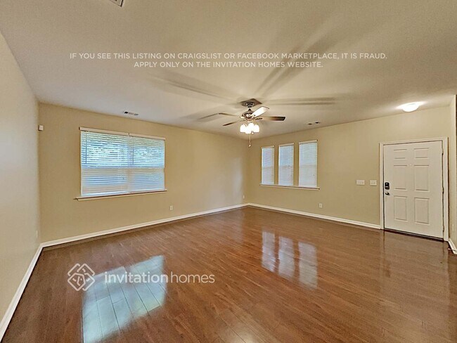 Foto del edificio - 403 Howell Crossing