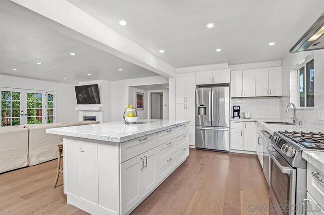 Foto del edificio - 2691 Palomino Cir