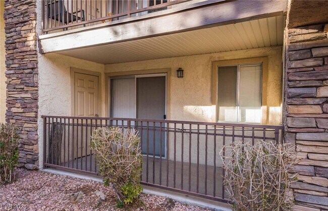 Building Photo - 5361 Indian River Dr