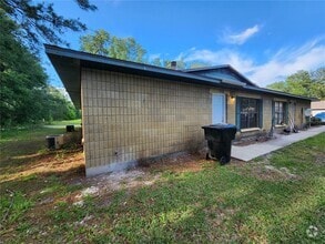Building Photo - 6136 NW 26th St