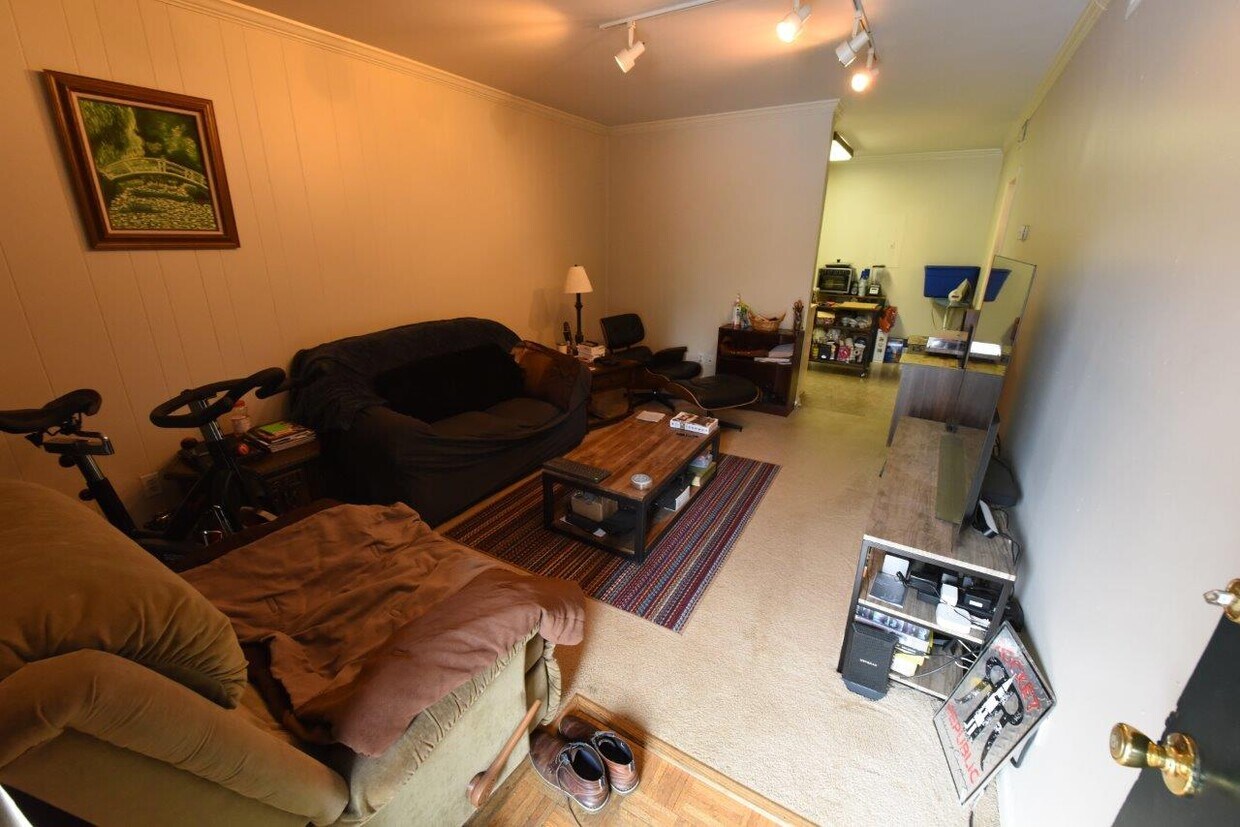 55 Hanover Cir Unit 104, Birmingham, AL 35205 Condo for Rent in Birmingham, AL