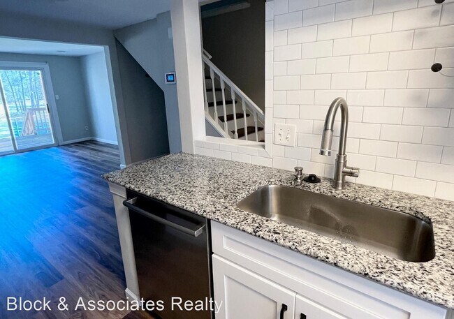Foto del edificio - 2 br, 1.5 bath House - 7720 Kingsberry Court
