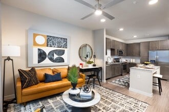 Building Photo - Allora Cinco Ranch