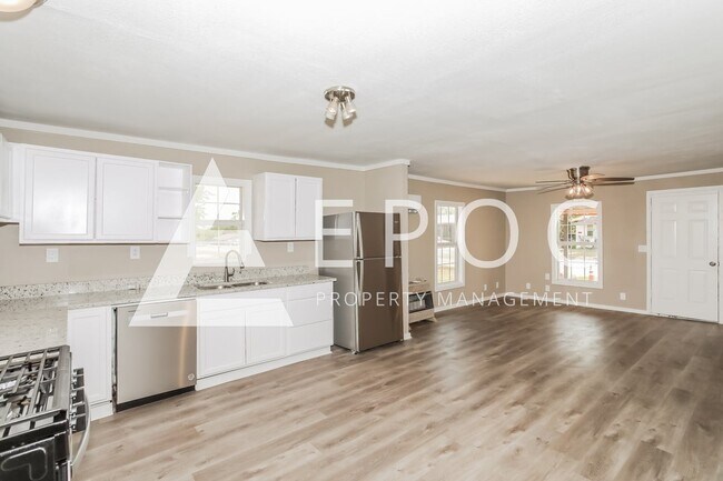 Foto del edificio - 635 E 3rd St