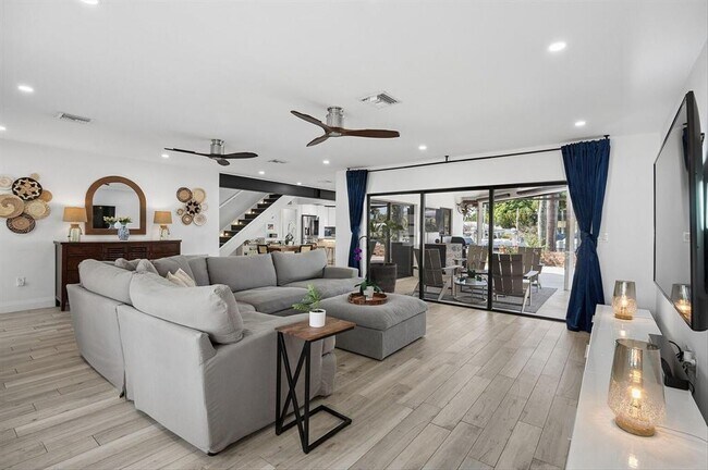 Foto del edificio - 600 SW 8th Ter