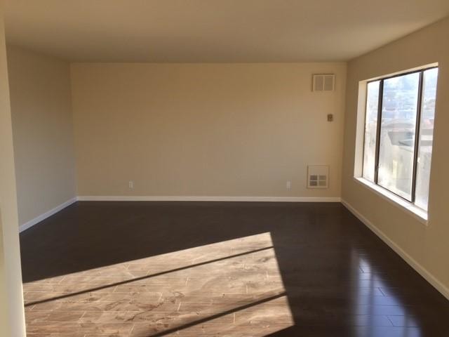Building Photo - 2 bedroom in San Francisco CA 94122