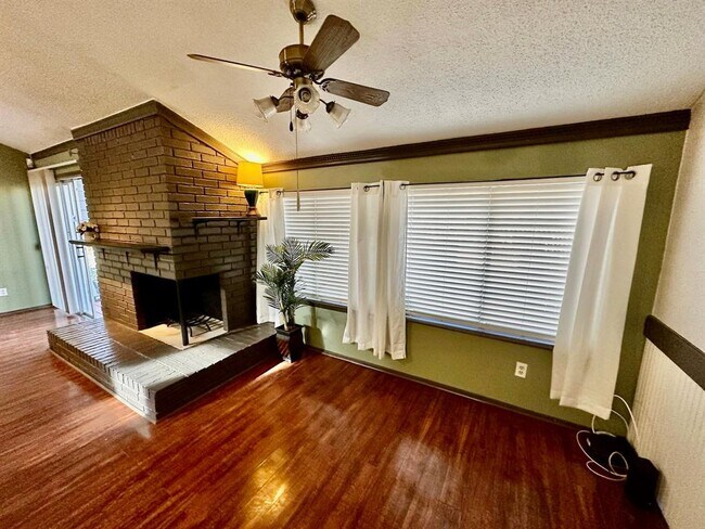 Foto del edificio - 7265 Coronado Cir