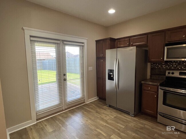 Building Photo - 1065 Crown Walk Dr
