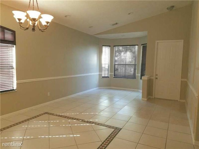 Foto del edificio - 7600 NW 20th Dr
