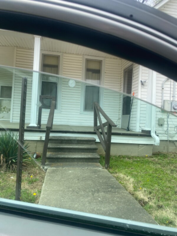 320 E Pleasant Ave, Covington, TN 38019 Townhome Rentals in Covington