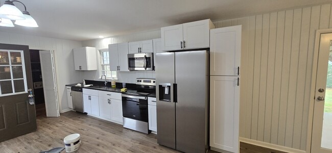 Building Photo - 1202 Brindley Dr