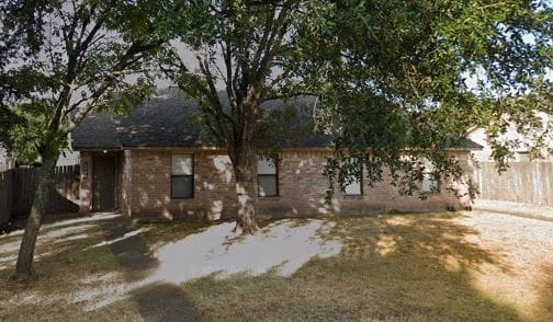 Primary Photo - 2518 Hickory Dr