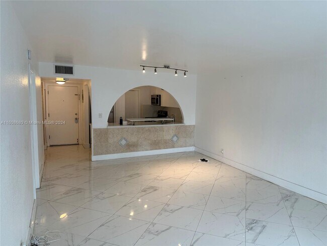 Foto del edificio - 1801 S Ocean Dr