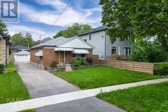 Building Photo - 98 Yorkview Dr