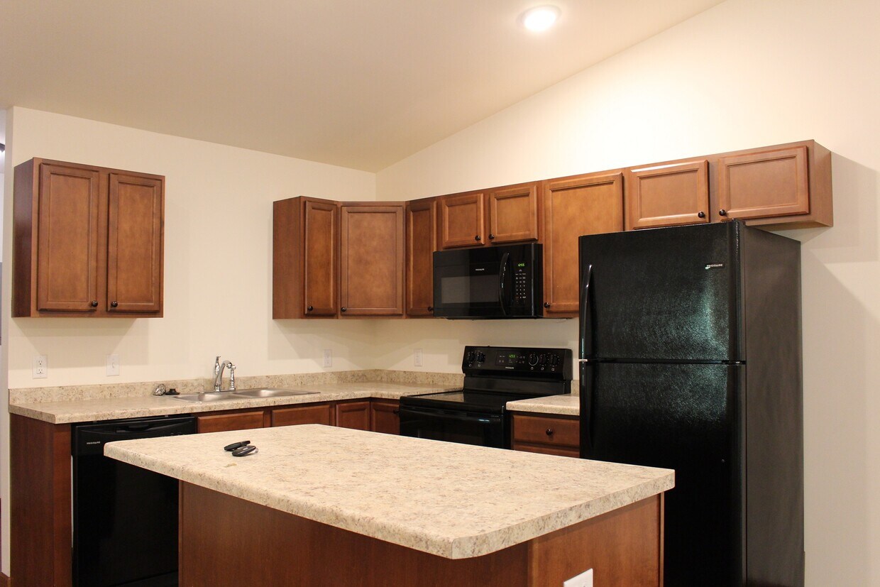 Kitchen - 1236 Salem Dr
